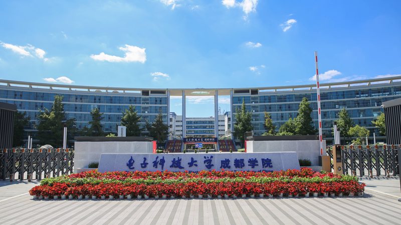 揭秘和9014 HFE值差异：硬件工程师的选型指南